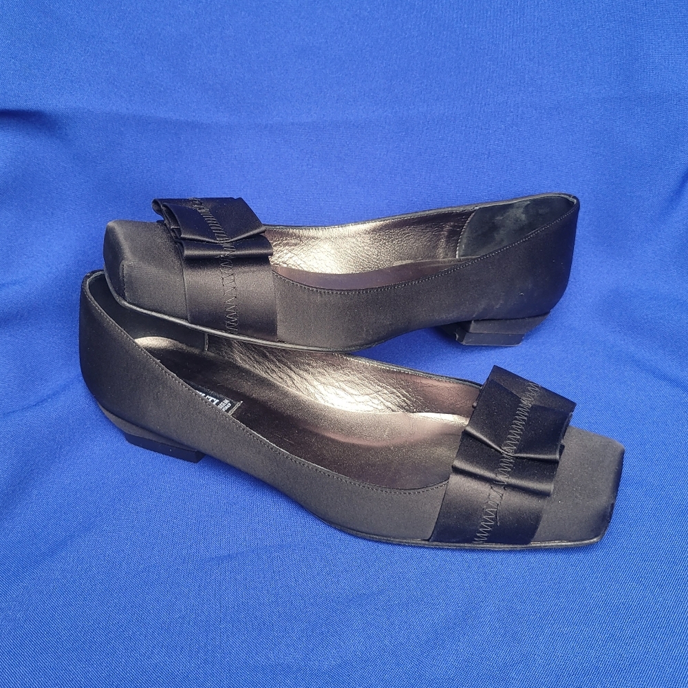 Claudia Ciuti Black Opera Pump Heels Low Heel with Bow